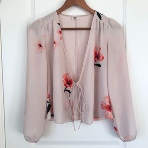 Wilfred Aritzia Silk blouse / cover up XXS
